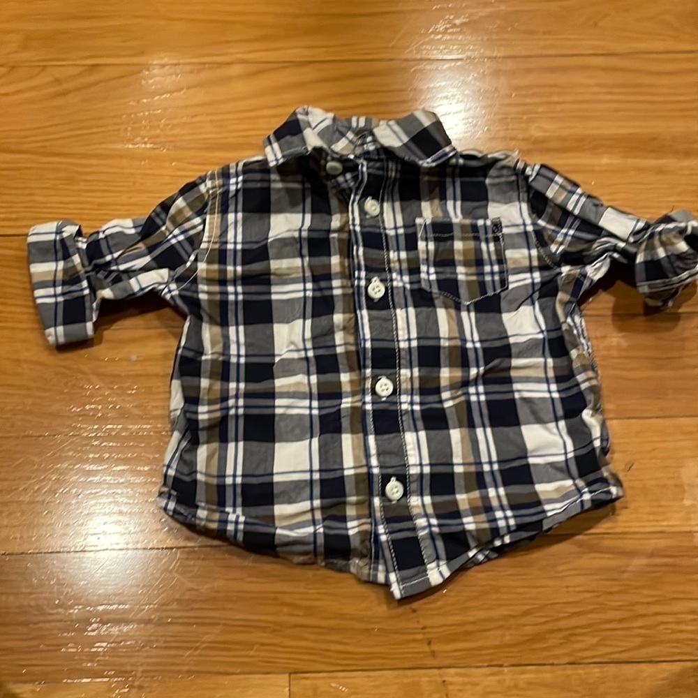 Good
GYMBOREE 12-18 m Plaid Top in Good Condition